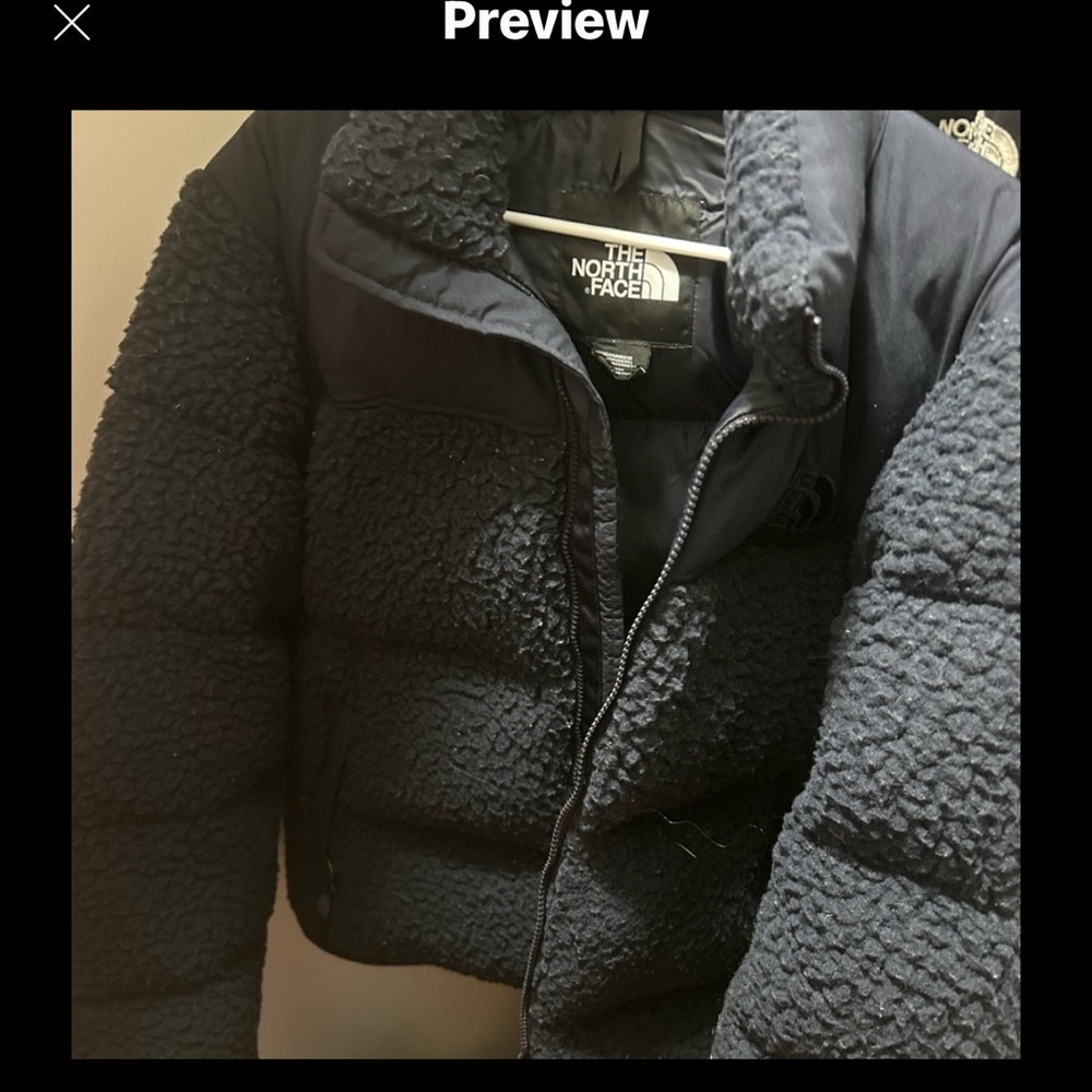 Northface nuptse puffer unisex size large!! Navy blue